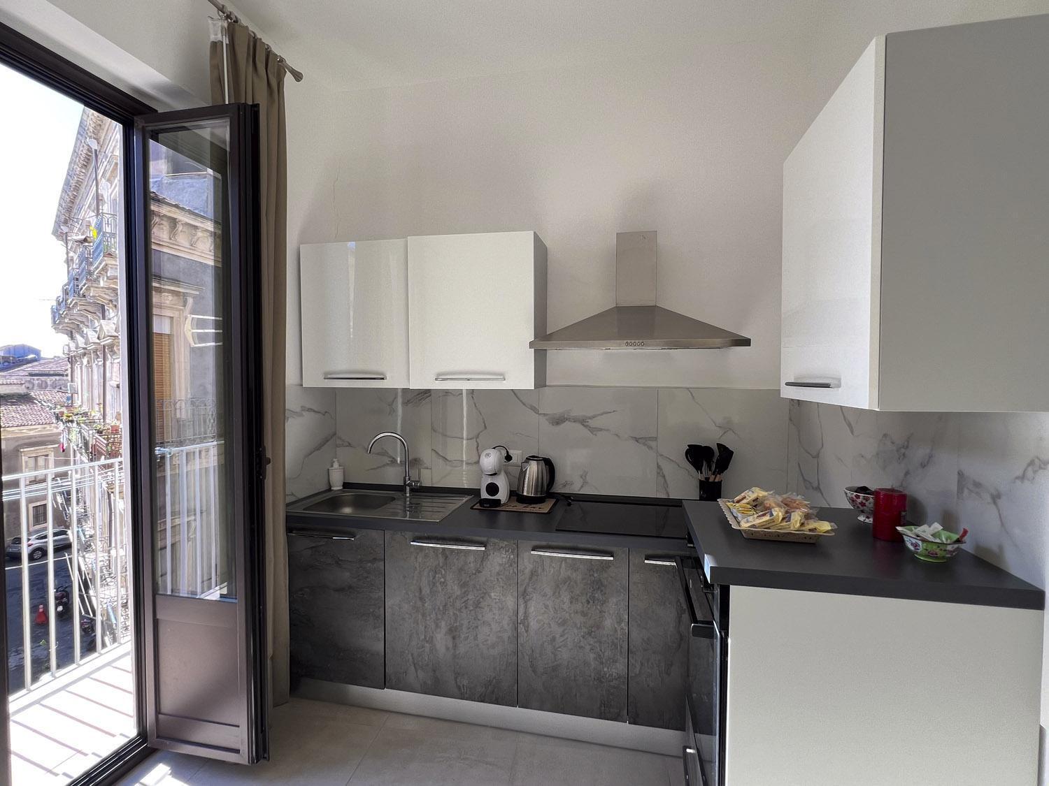 Martiry Suite Apartment Катания Екстериор снимка