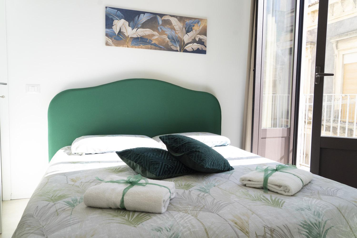 Martiry Suite Apartment Катания Екстериор снимка