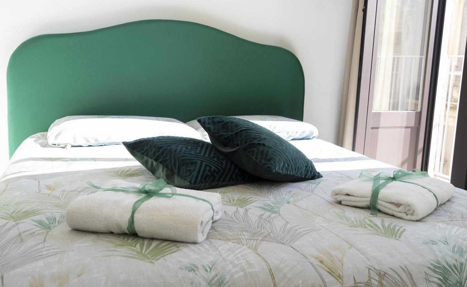 Martiry Suite Apartment Катания Екстериор снимка